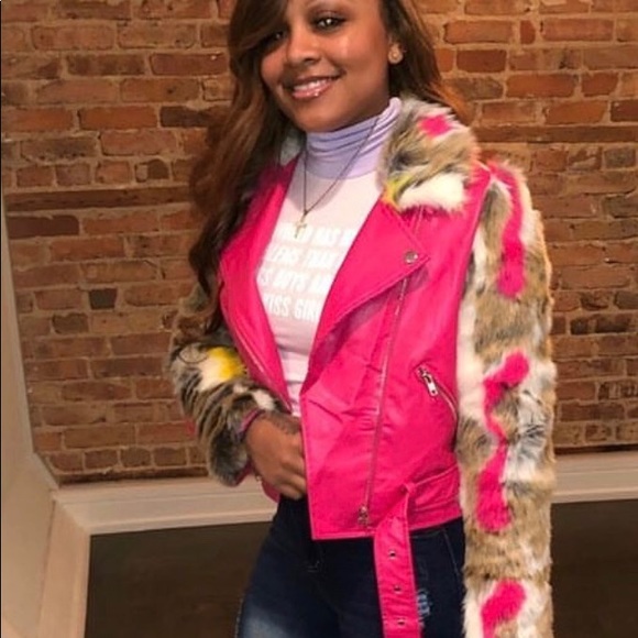 Hot pink Leather Jacket w/ color fur - Picture 2 of 4